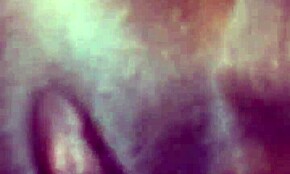 여친, 차고에서 거친 도기스타일로 처벌받음