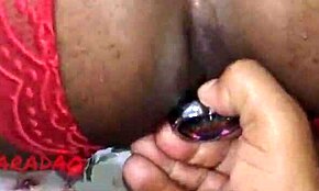 Cuzinho guloso leva foda no cu madura em POV com tetas grandes naturais. Amadora de lingerie ama cada lambida!