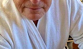 Beskidt gammel mand Chris nøgen for dig med amatør europæisk hjemmelavet nøgenhed og gammel charme