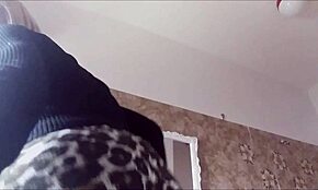 Mămica vitregă atât de tânără 18+ și drăguță