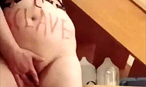 2025 03 20 esclave sara bundet og ydmyget, bundet og udstillet