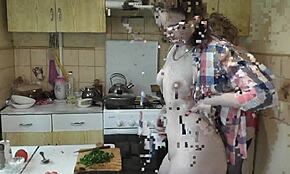 Dve ženski lezbijki v kuhinji brez hlačk