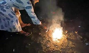 Ruska holka šuká indického chlapa v intenzivní seanci