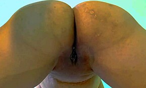 Καβαλάω την Ινδή Πόρνη και Γεμίζω με Σπέρμα την Πούτσα της