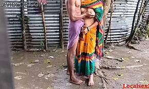 جنس في الوقت الممطر مع بنجالية بودي خارجي فيديو رسمي من localsex31