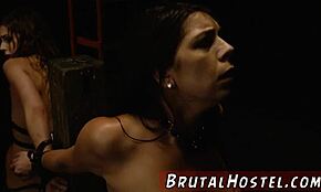 Gruba strapon prva put dva mlada 18+ 18+ kurve sidnej bondaž