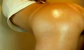 น้องสาวเลี้ยงญี่ปุ่นก้นสวยยั่วยวน