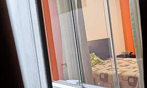 Pravi amaterski Afričani se ukvarjajo s hardcore akcijami v domačem seks posnetku.