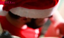 Sex with VR glasses on, getting bent over for doggystyle 😎