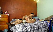 Cuando mi marido no esta en casa