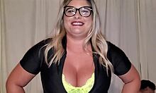 Hey, wanna join the wild party at Nicoly Mattos' house with Pamela Pantera and more?