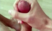 Watch this young amateur girl masturbate during a homemade massage session