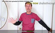 Amateur girls shake the snake with big natural tits