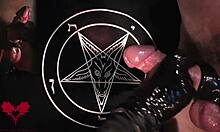 Handjob in latex gloves, such a wild tribute! 😈