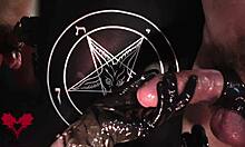 Handjob in latex gloves, such a wild tribute! 😈