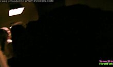 يا رجلة، شفت بنت حقيقية ساخنة تنيكها بقوة في الحفلة؟