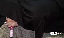 Pregnant woman plays with small 18+ dildo on webcam