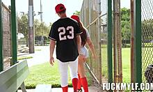 ฮีโร่ MILF แคลลี บรูคส์ แมตตี้ ไอซี่ POV ดูดควย 😏