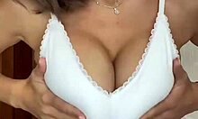 Kittykriss drops big natural bouncing boobs