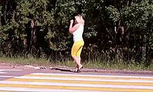 milf flashin big ass horny outdoor