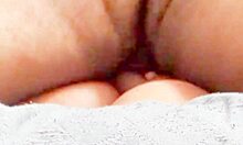 deixa eu agarra esse pau enquato vc mete gostoso na minha bunda