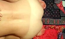 curvy girlfriend enjoys homemade deepthroat session
