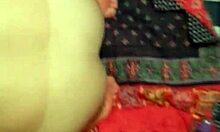 curvy girlfriend enjoys homemade deepthroat session