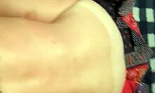 curvy girlfriend enjoys homemade deepthroat session