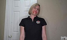 Milf Pizza Slut Teases and Sucks Big Black Cock in Roleplay