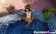 Perfect tits ebony milf lily andrews poses naked before hot latina teen 18+ carolina reyes shows hot body