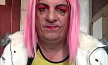 haters, you secretly wanna fuck me, don’t ya? 😏