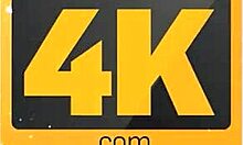 شقراء نحيفة تدلك حبيبها وتتكف كسها