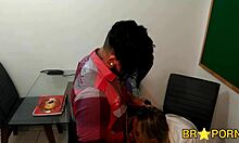 Safada loira takes big black cock in anal