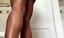 Jill Kassidy and Ryan Reid in lesbian tape