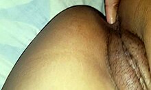 Hva gjemmer seg i latinas ville ræv i het anal porno?