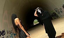 outdoof fuck mit maskiertem lover