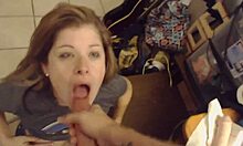 Pretty teen 18+ from 21cams enjoys facial blowjob