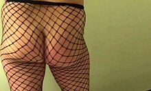 Real wife Emma shakes thick ass while masturbating