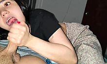 mañana te subes en esta y me montas como loca, ¿vale?