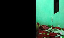 Khmer Hot Girl Alone on Bed with Cumshot