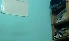 on webcam i touch her tits and put her in deperito