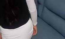 hey, un rapidito con mi amigo mientras mi esposo no está, qué rico!