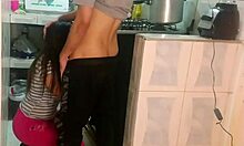 Feliz Navidad A Chica Virgen Me Trajo El Niño Jesus La Compartimos Entre Amigos