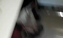 Latina brunette bliver kneppet doggystyle med stor røv og fyldig krop