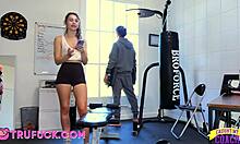 Liz Jordan secretly blows coach Bruce Venture while boyfriend suspects