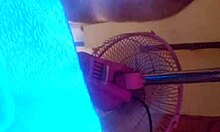 pequeña mujer culiona