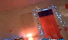 i destroy my horny pussy with dildo on webcam