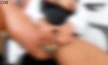 i masturbate wet in my hospital office