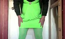 Freshly Squeezed Juice from Homemade Amateurs in Shy Solo Session