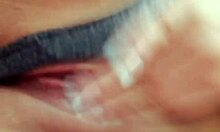 zorra excitada se moja y le manda video a su chico